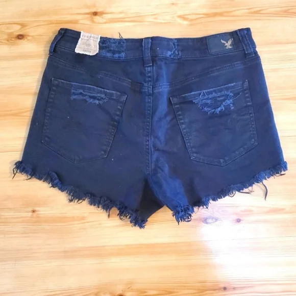 American Eagle Women's Vintage Distressed High Rise Shorts - Picture 3 of 10